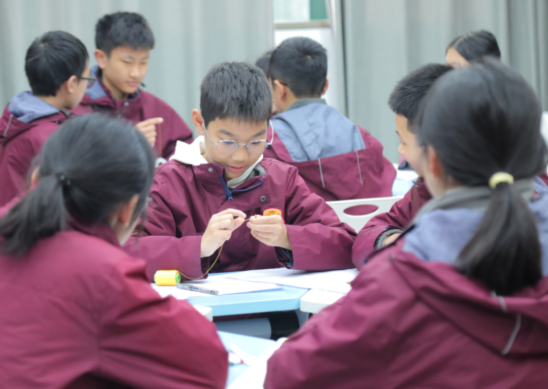 共话教育情 同绘桃李梦——资阳天立学校到我校开展“同课异构”学术交流